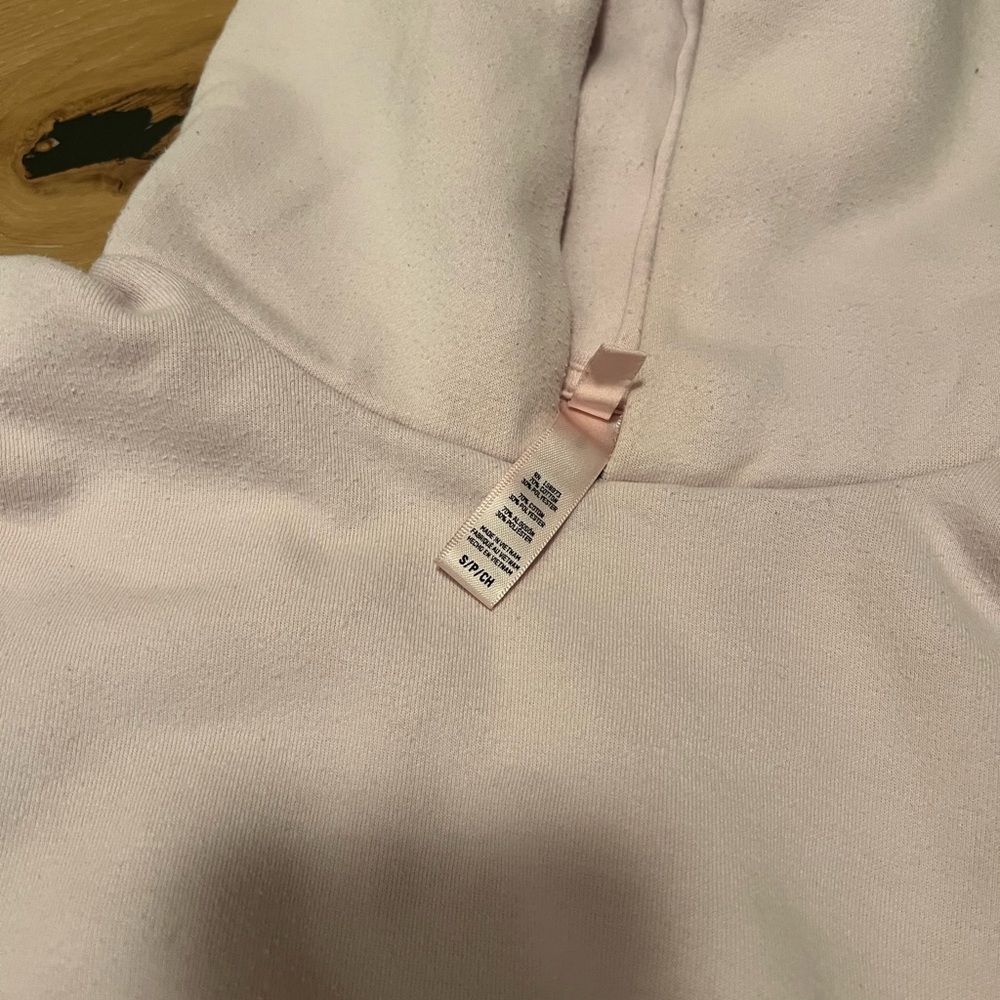SKIMS Light Pink Cozy Sweat Set - Picture 4 of 5